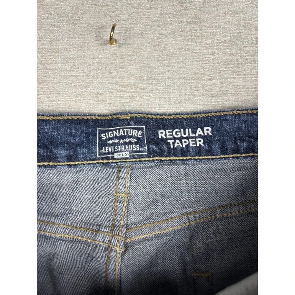 Signature Levi Strauss Men's 36x29 Gold Label Regular Taper Blue Dark Wash Jeans